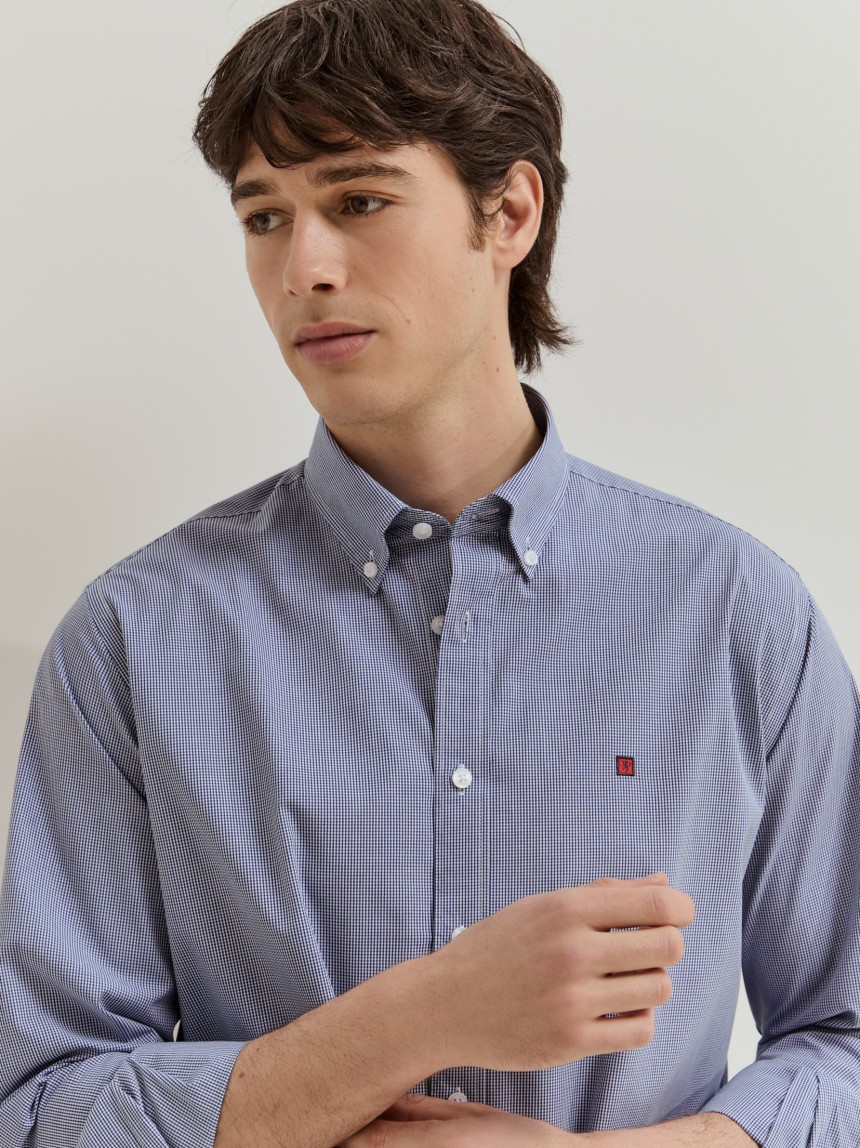 Camisa regular fit com micropadrão