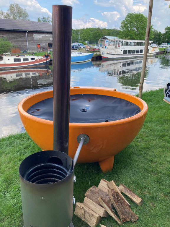 Weltevree Dutchtub Original hottub houtgestookt oranje