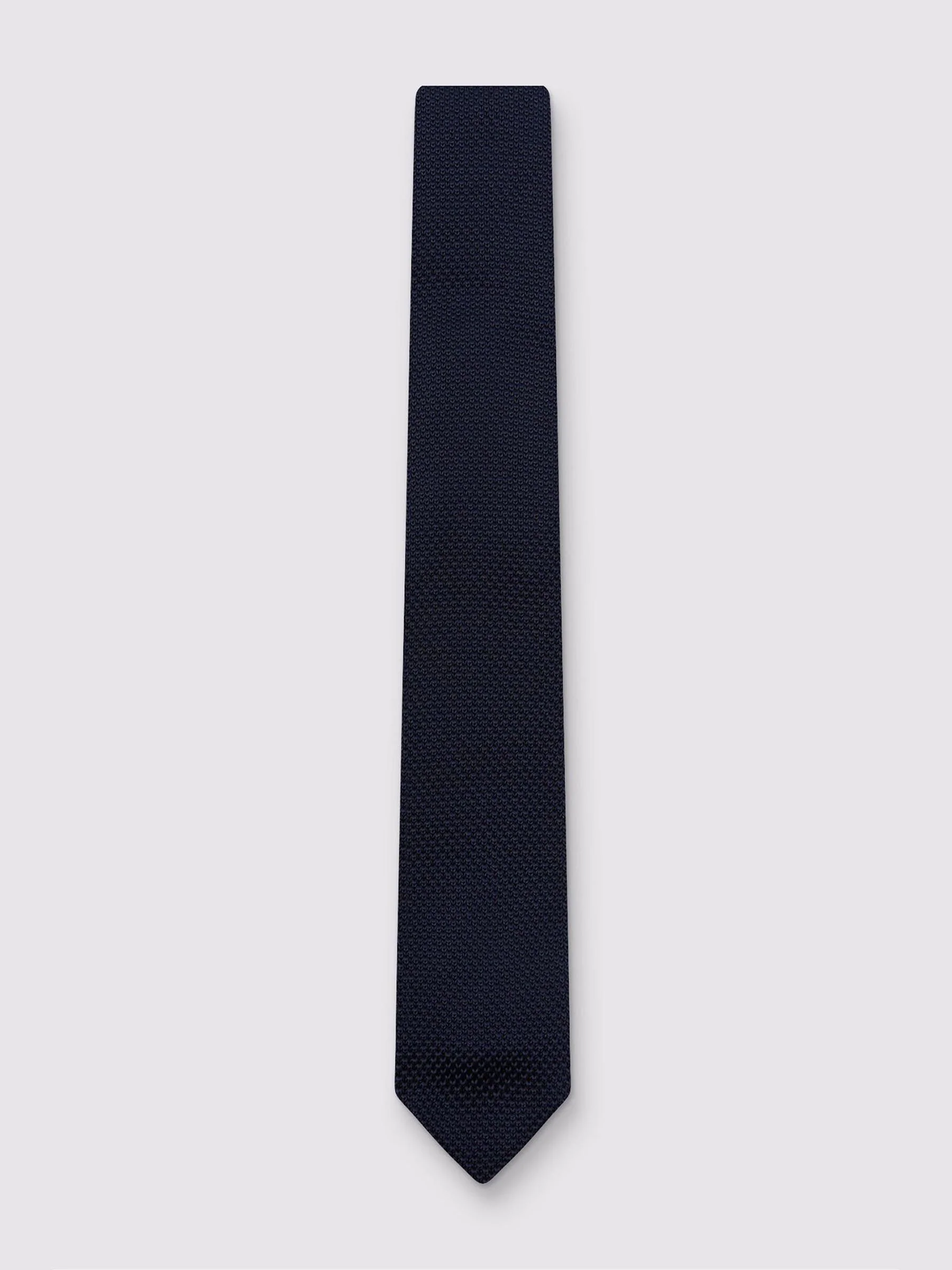 Antique Rogue Knitted Tie