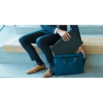 RIVACASE Biscayne - Sacoche pour ordinateur portable 15,6