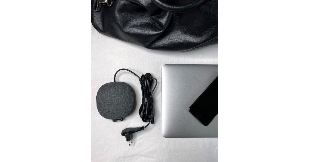BrennenstuhlEstilo laadstation met textieloppervlak stekkerdoos  (Antraciet/zwart, 3 meter kabel, 1x Eurostekker, 2x USB-lader)