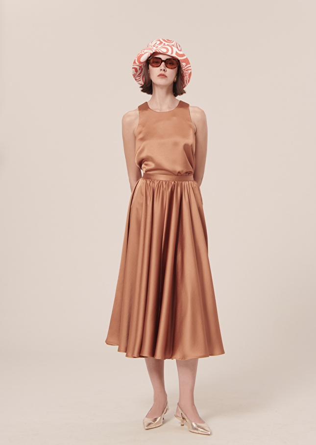 Top Telliamarron en satin fluide