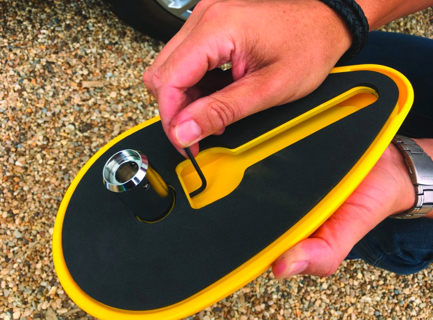 Milenco Wraith 2 Caravan Wheel Lock - Sold Secure Gold