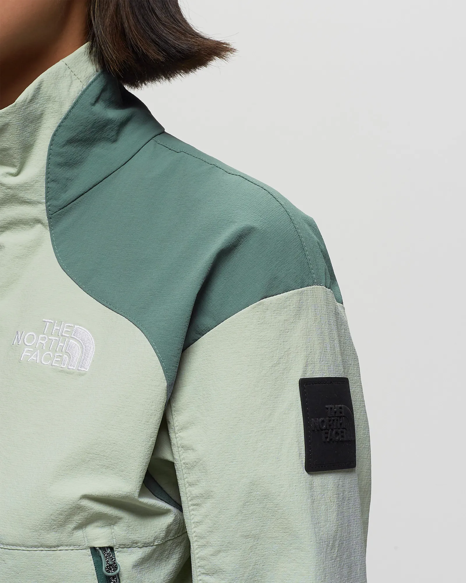 The North Face Women’s Nse Shell Suit Top