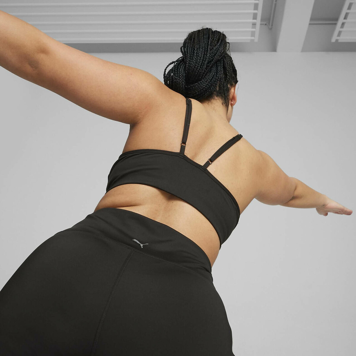 PUMA<br>Busto com bojo removível MOVE YOGINI