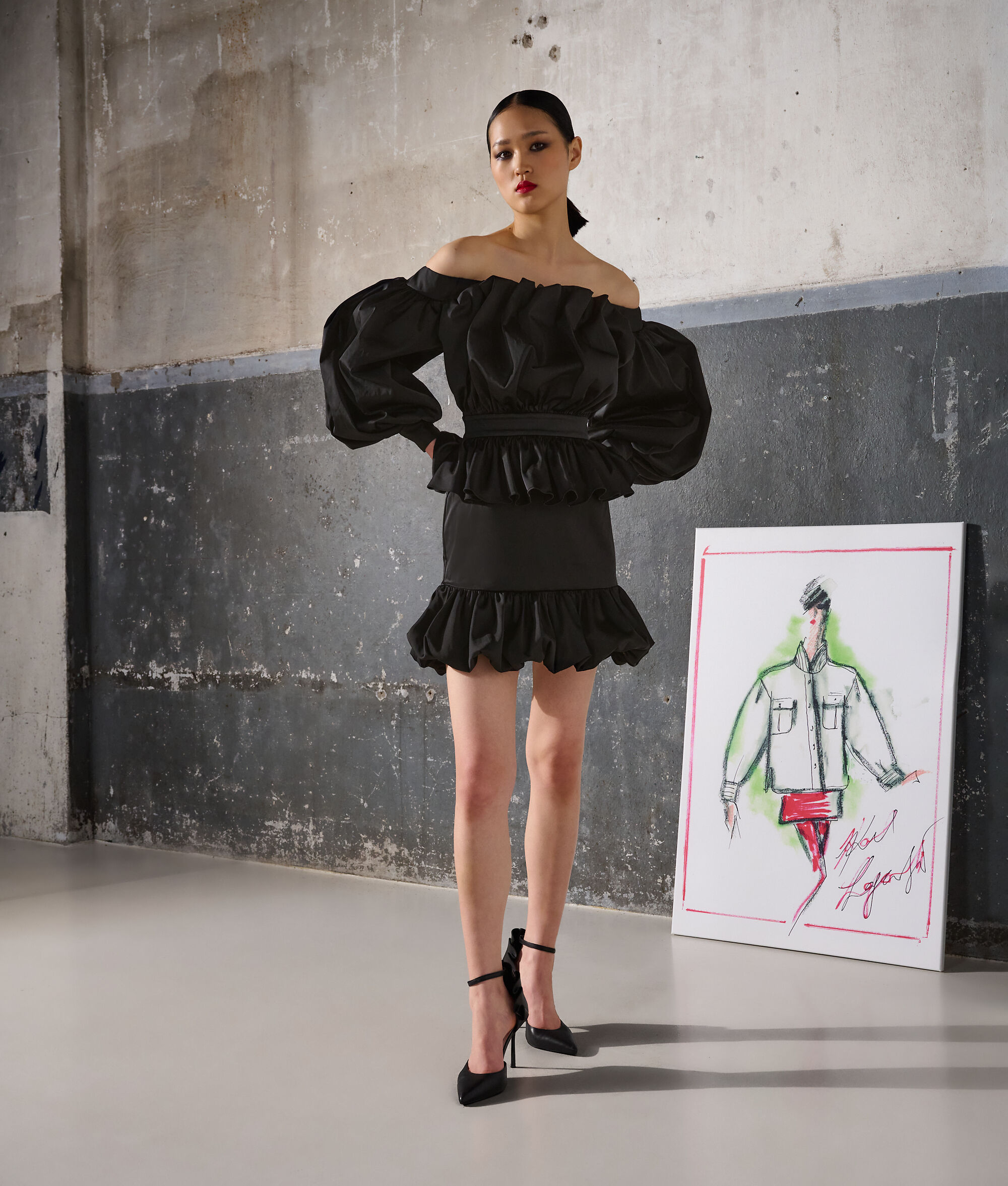 ROBE À VOLANTS SÉLECTIONNÉE PAR HUN KIM