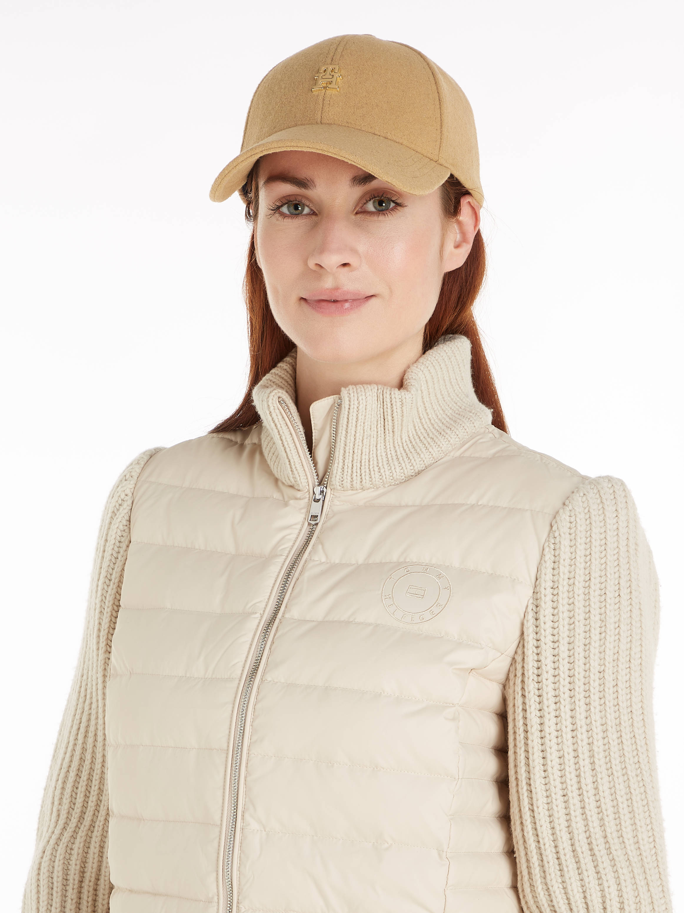 Tommy Hilfiger pet TH Monogram met wol camel