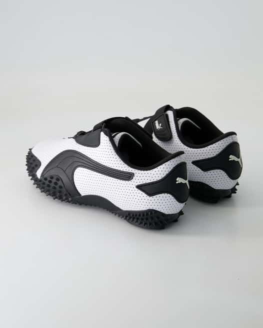 Puma Mostro Perf Sportschuhe in Weiß