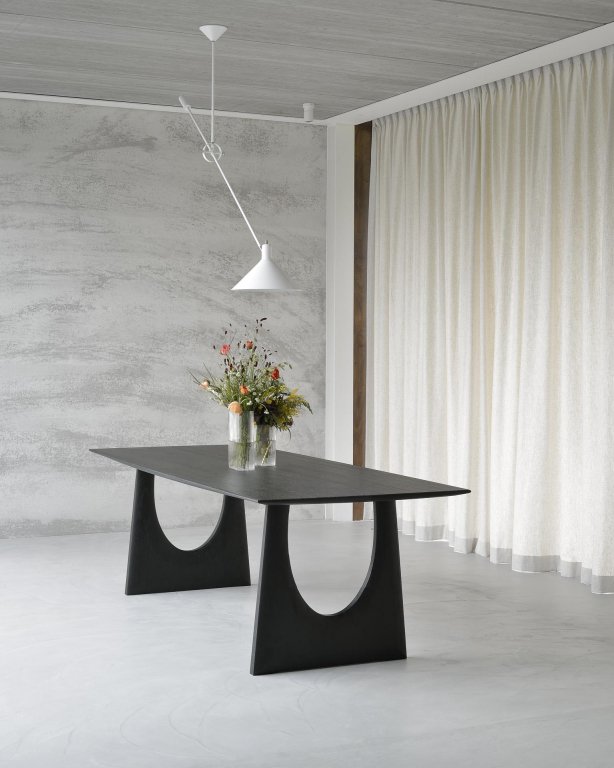 Ethnicraft Geometric eettafel 250x100 eiken