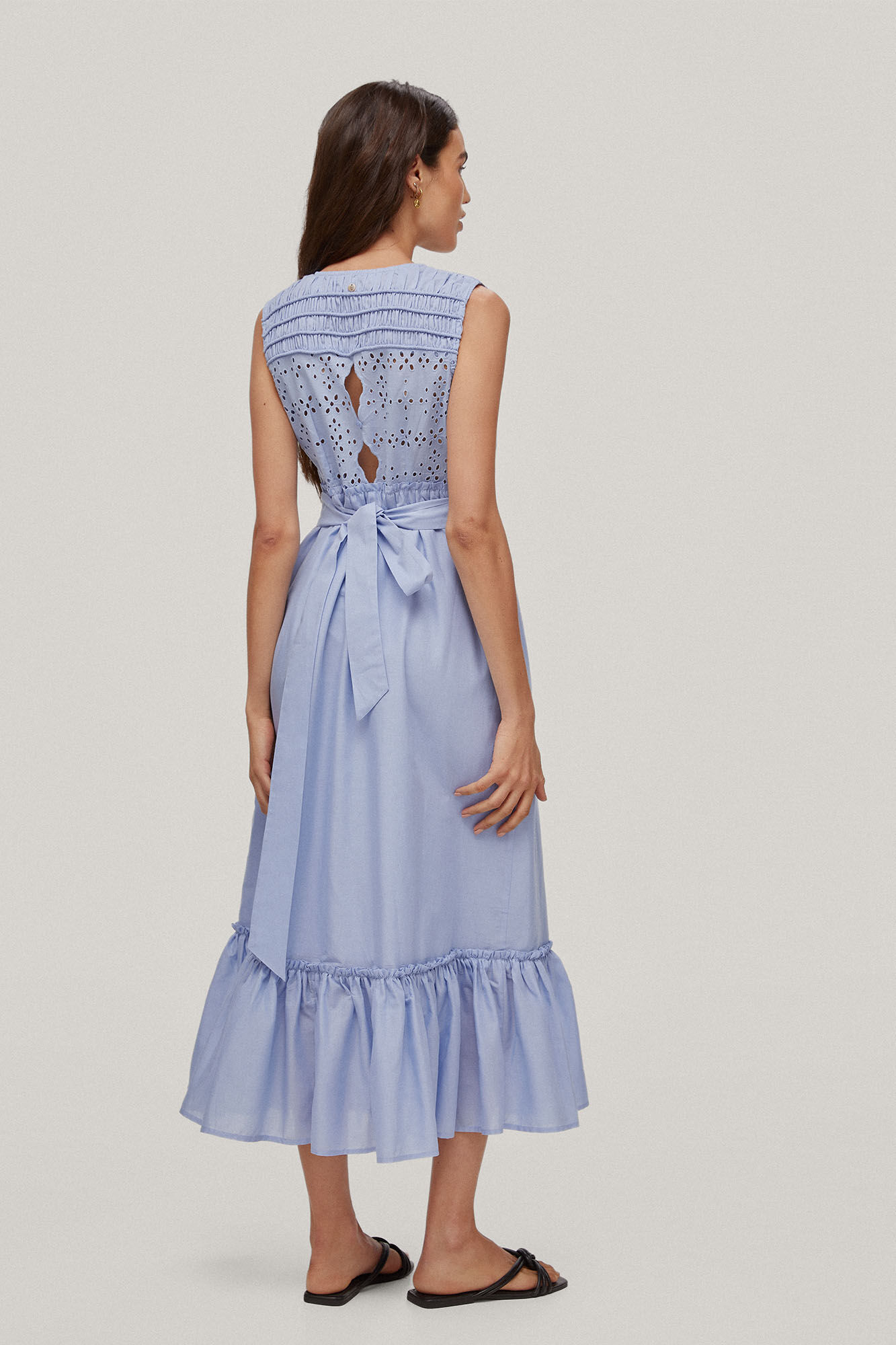 Vestido longo bordado - Azul
