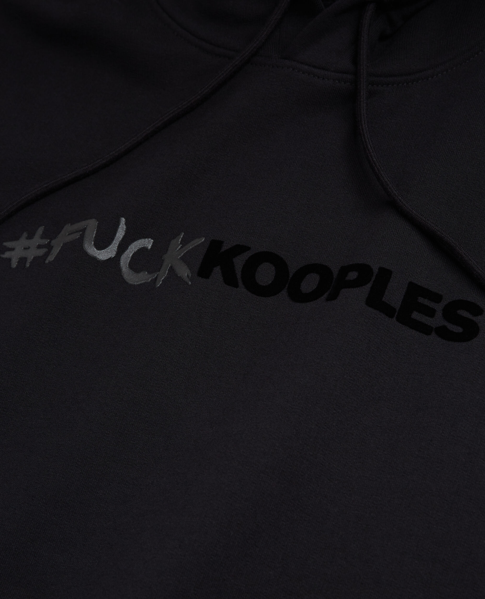 Sweatshirt à capuche logo noir