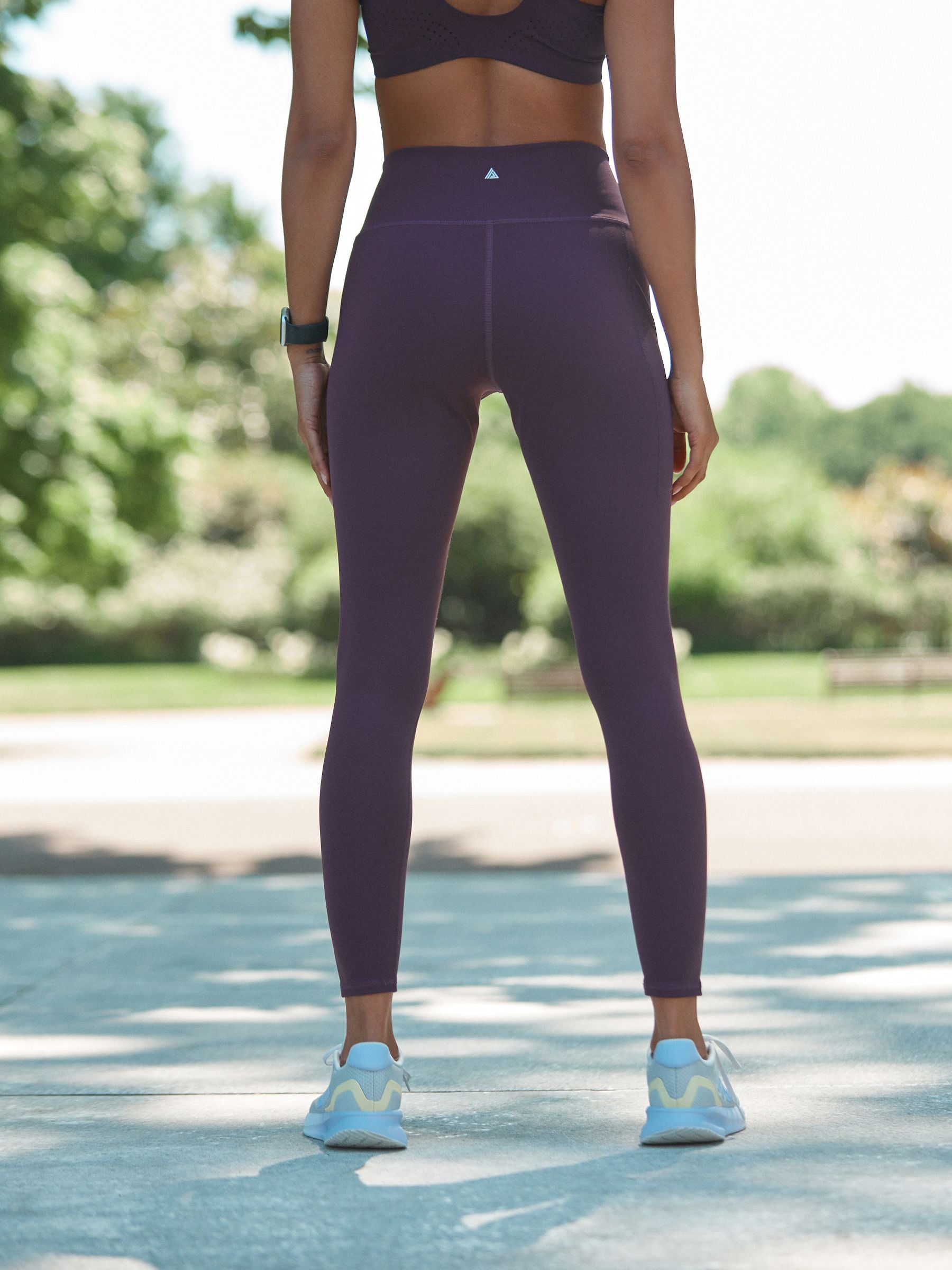 Aubergine - Active Sports Dry Tech Sculpting Leggings