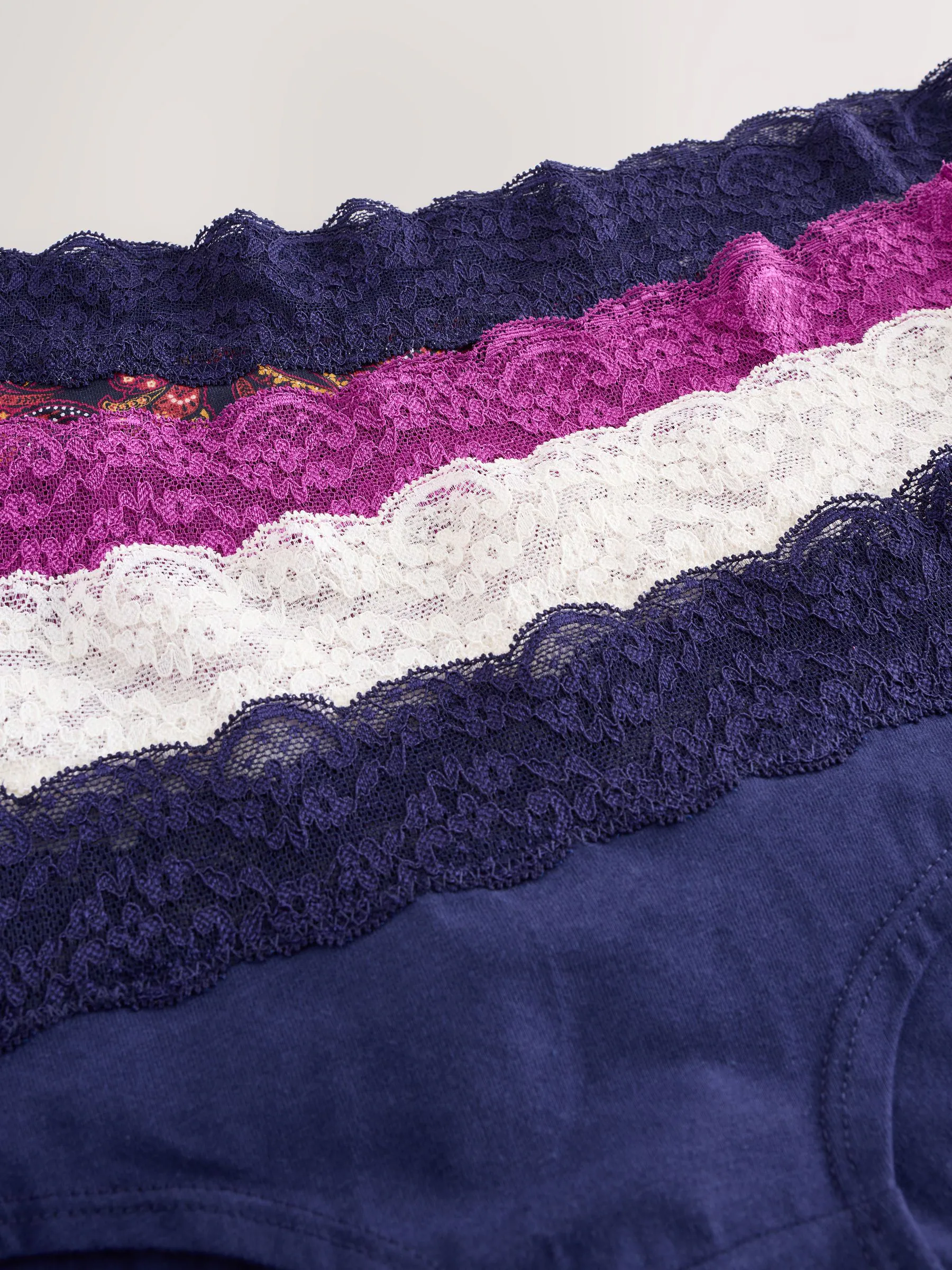 Marineblauw met paisleymotief - Katoenen kanten slipjes 4 stuks