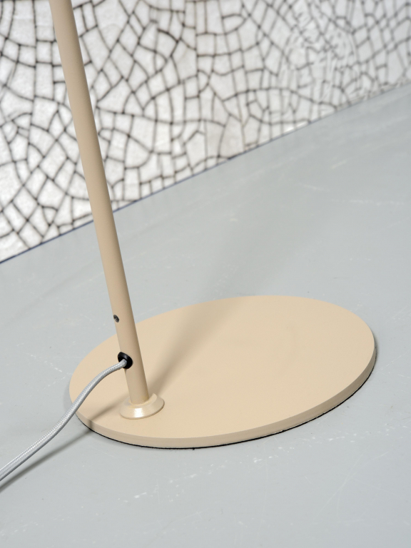 It's about Romi Montreux vloerlamp LED zwart