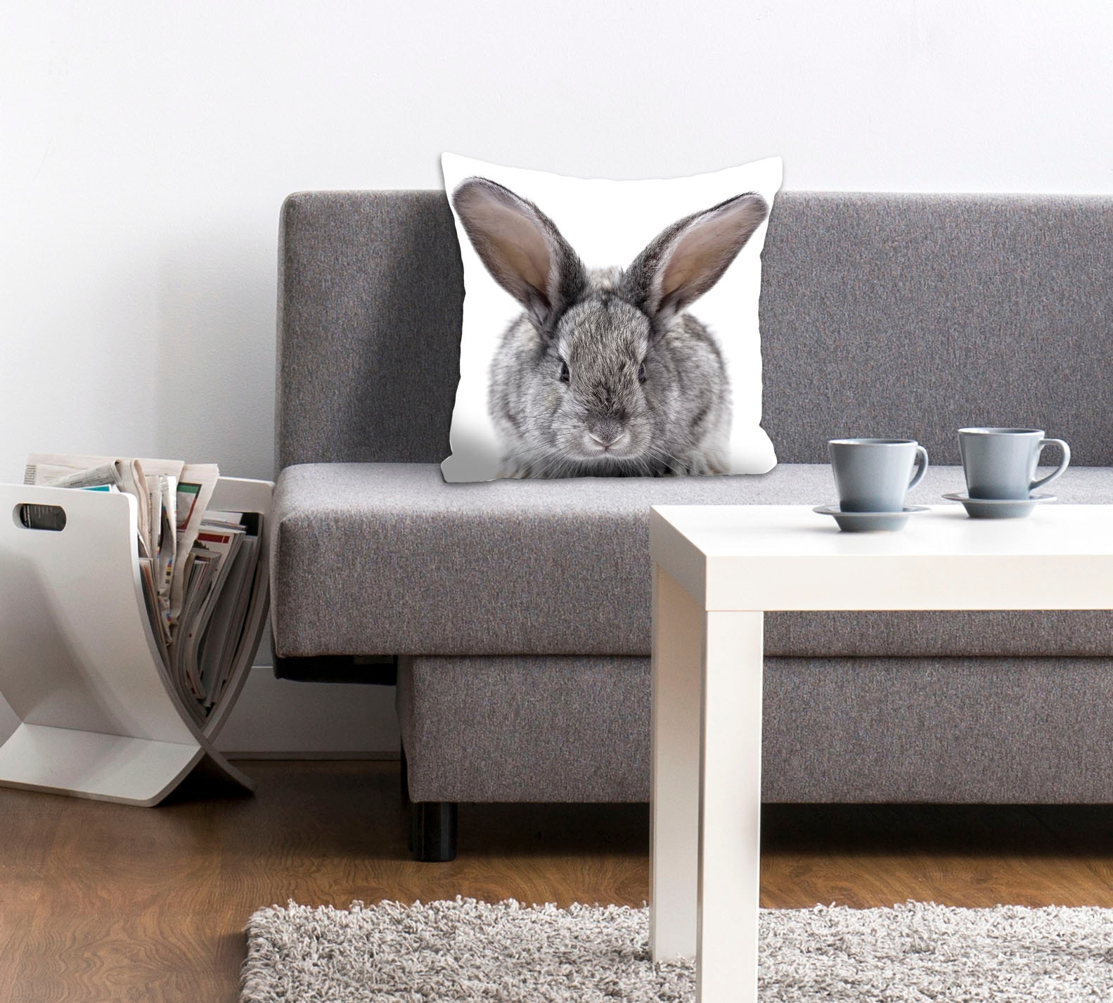 queence Dekokissen »Sixten« mit einem flauschigen Hasen