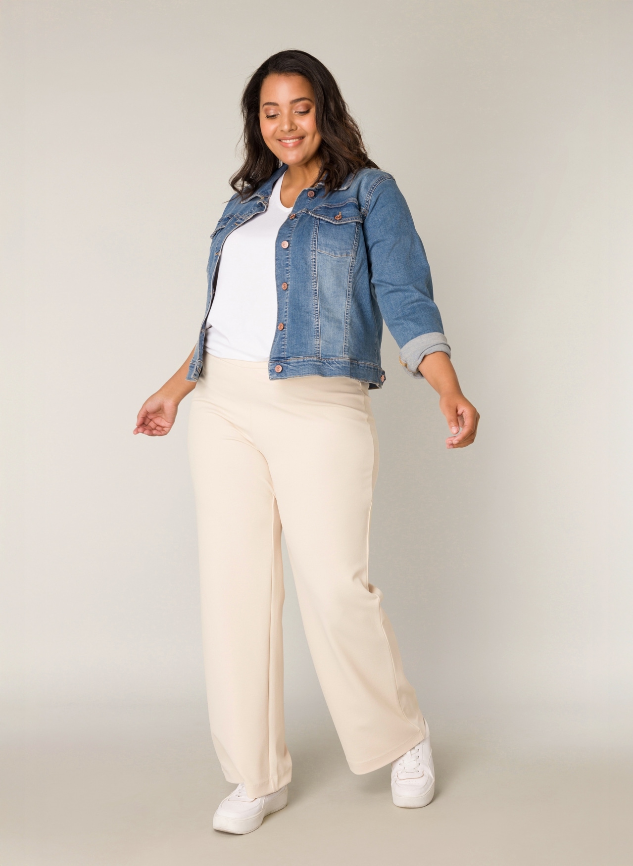 Base Level Curvy Jeansjacke »BAS-Yamila« Modisches Basic