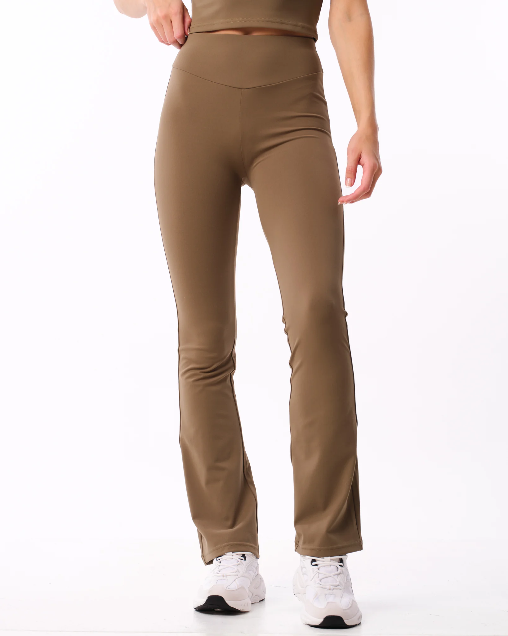 Bumpro Lively Flare Pants Green Olive