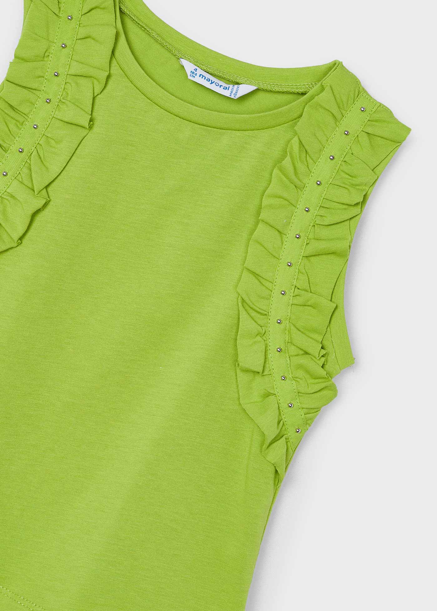 Camiseta feminina Better Cotton com tachas na cor índigo.