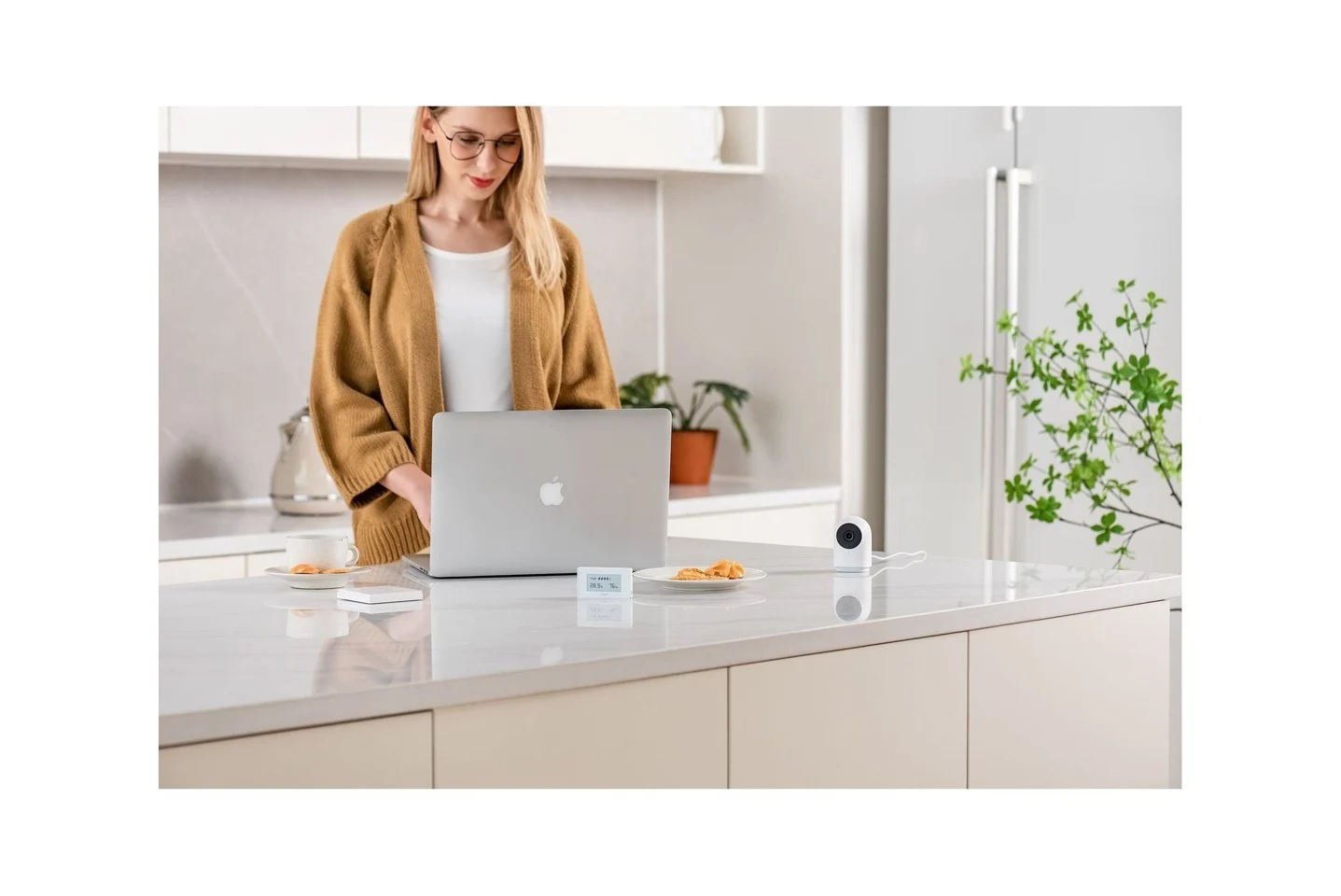 Aqara - G2H Pro Camera Hub