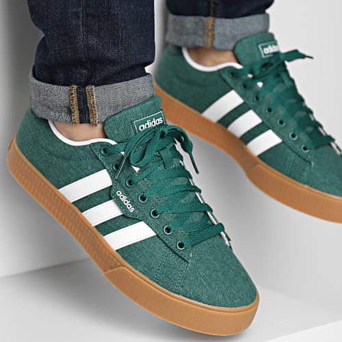 Baskets Daily 3.0 IF7487 Core Green Footwear White Gum10