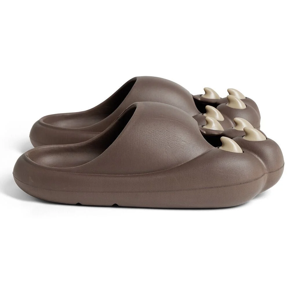 Chaussons griffe caoutchouc marron 42/43