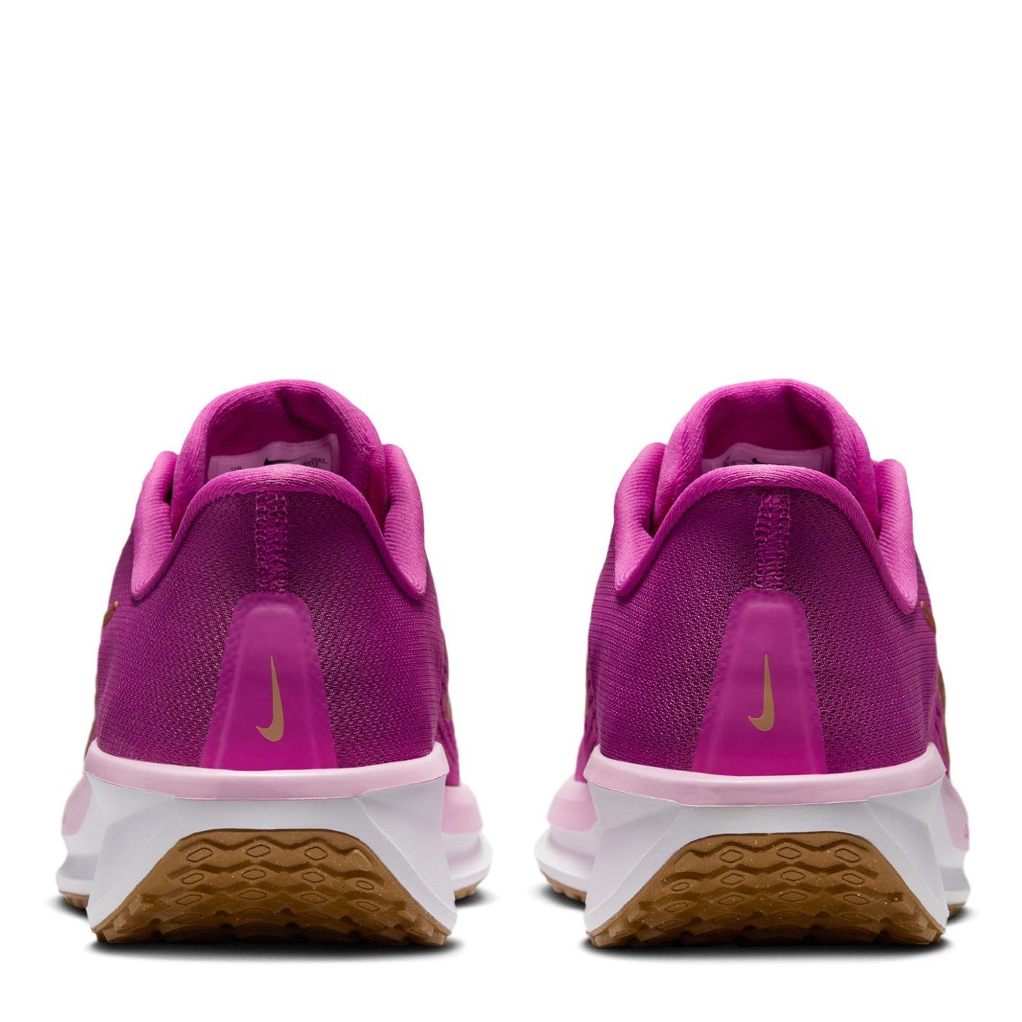 Nike Quest 6 Womens Road Running Shoes