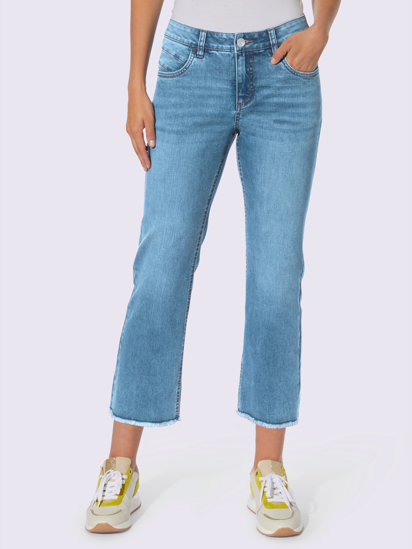 Jean push-up mélange de cotons agréable à porter