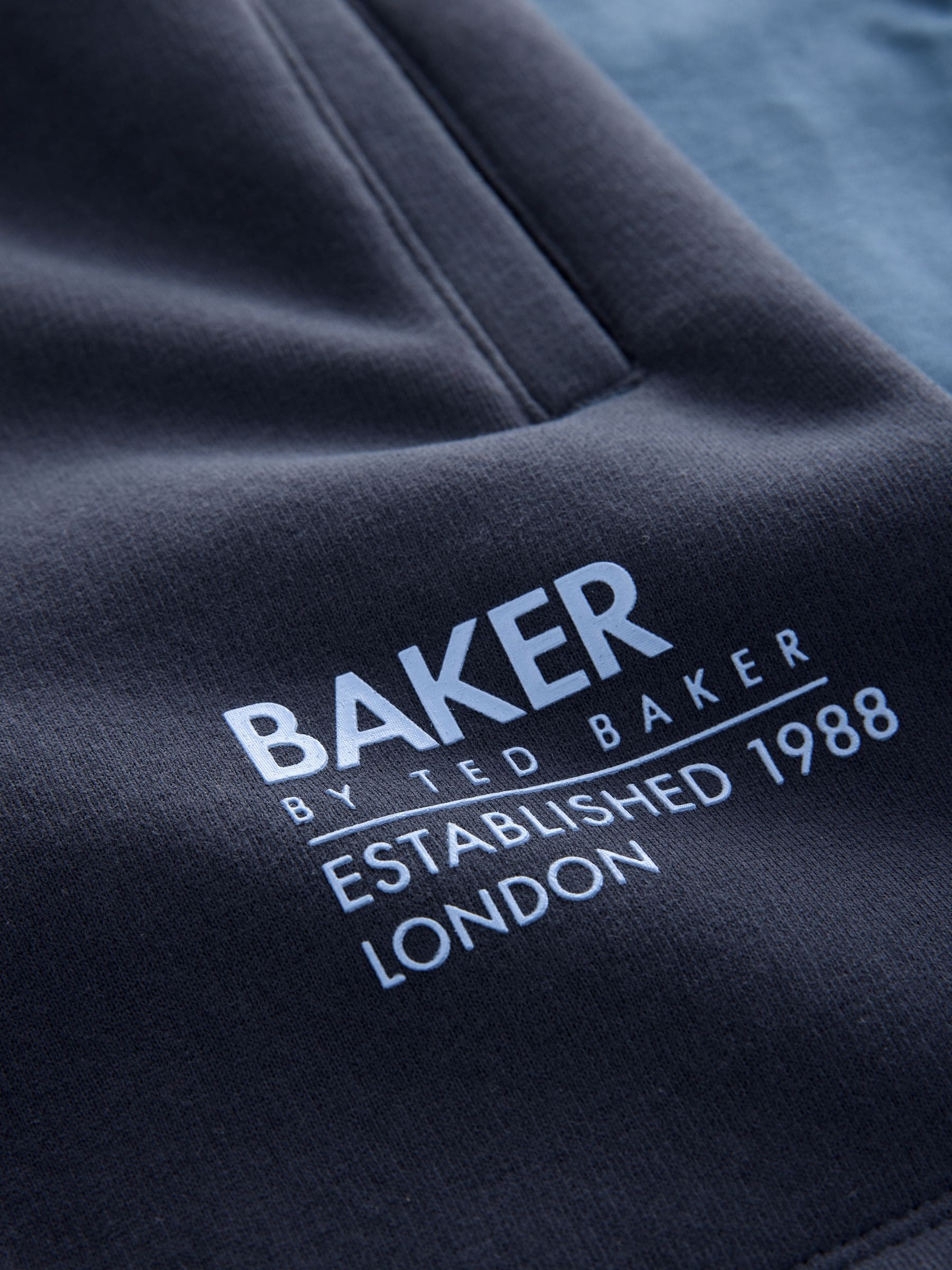 Blauw/marine - Baker by Ted Baker Oversized Tonal Graphic T-Shirt and Shorts Set
