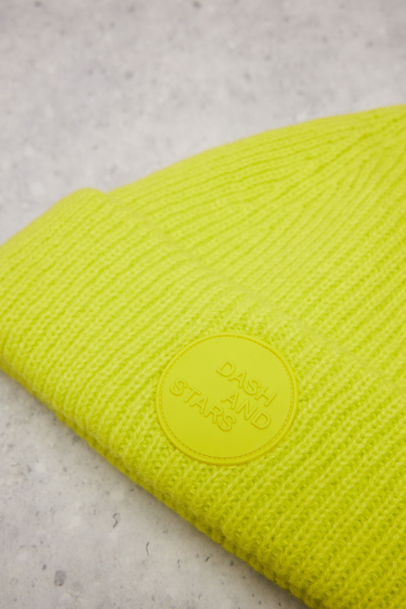 Gorro de malha com o logotipo da Pistachio