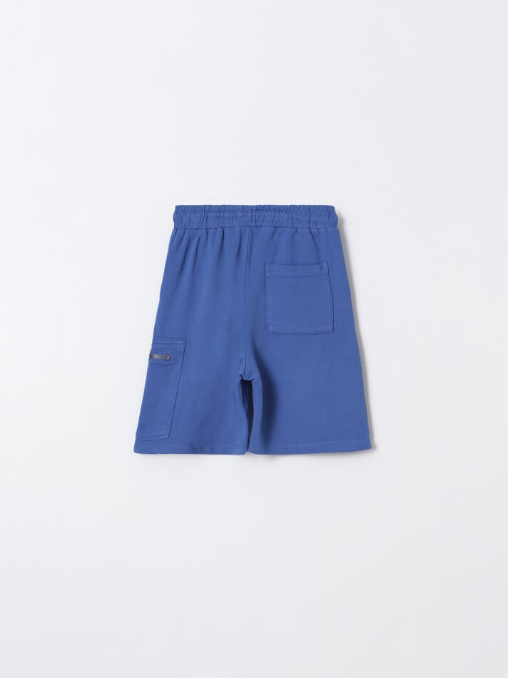 Bermuda jogger com bolso - Lavagem azul clara