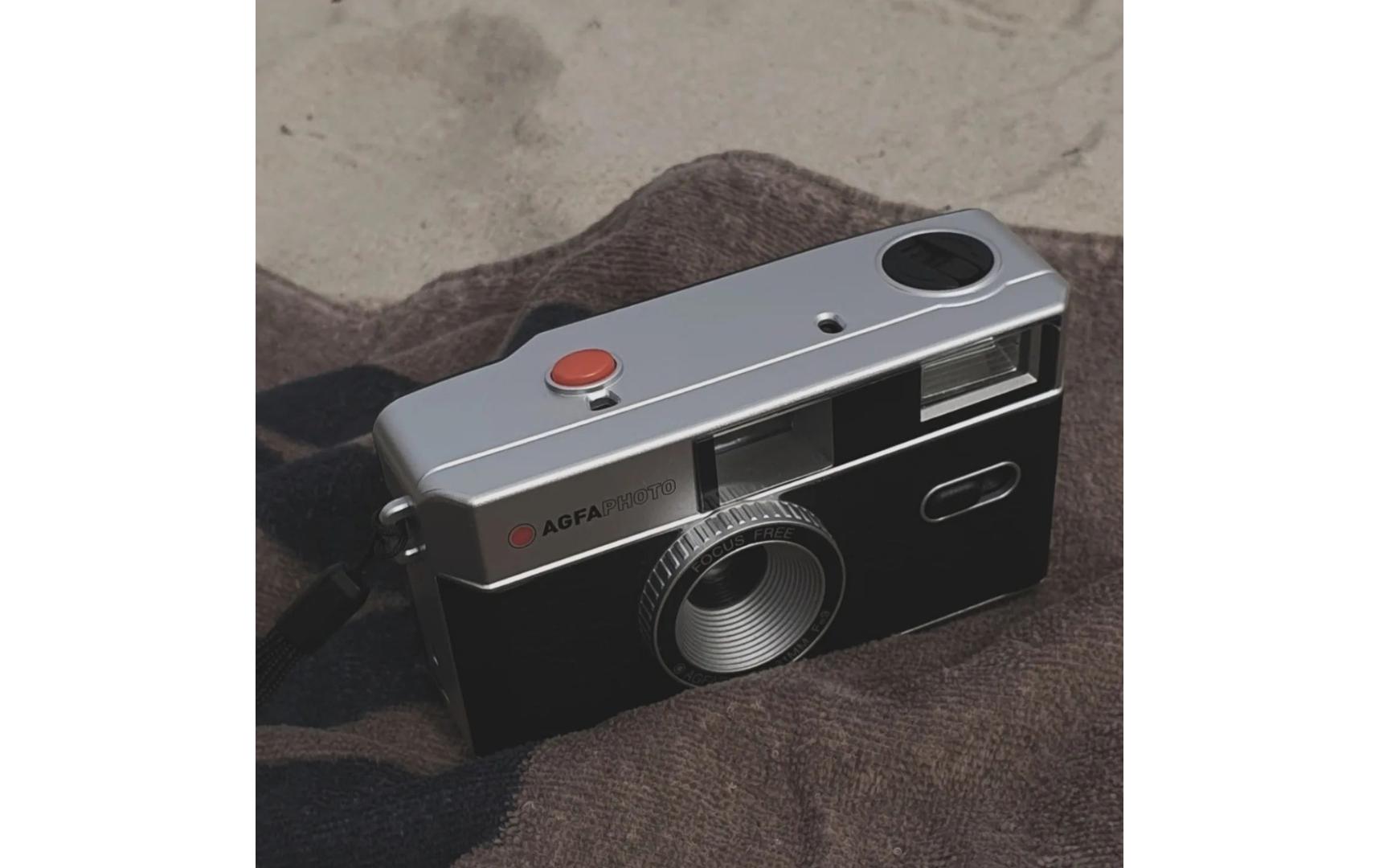 Analogkamera 35 mm - SchwarzWiederverwendbare 35 mm Analogkamera