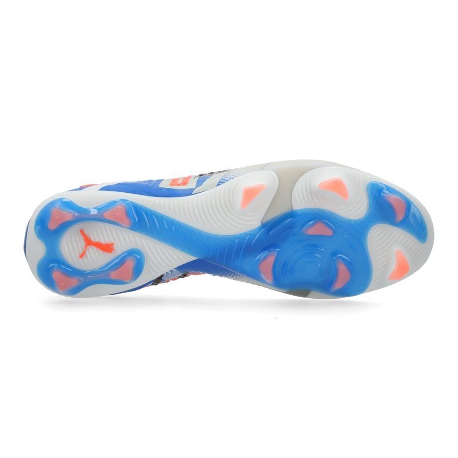 PUMA Future 8 Ultimate FG Forever - Blanc/Bleu/Gris/Noir/Glowing Red ÉDITION LIMITÉE