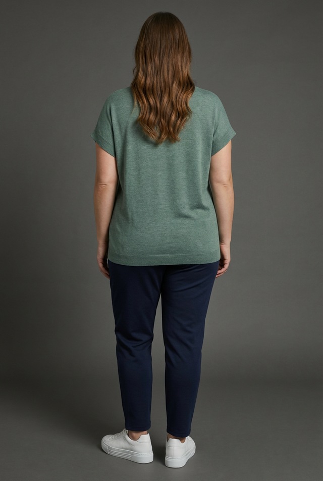 Laura Scott CURVE V-Ausschnitt-Pullover sommerlicher Feinstrick mit figurschmeichelnder Passform