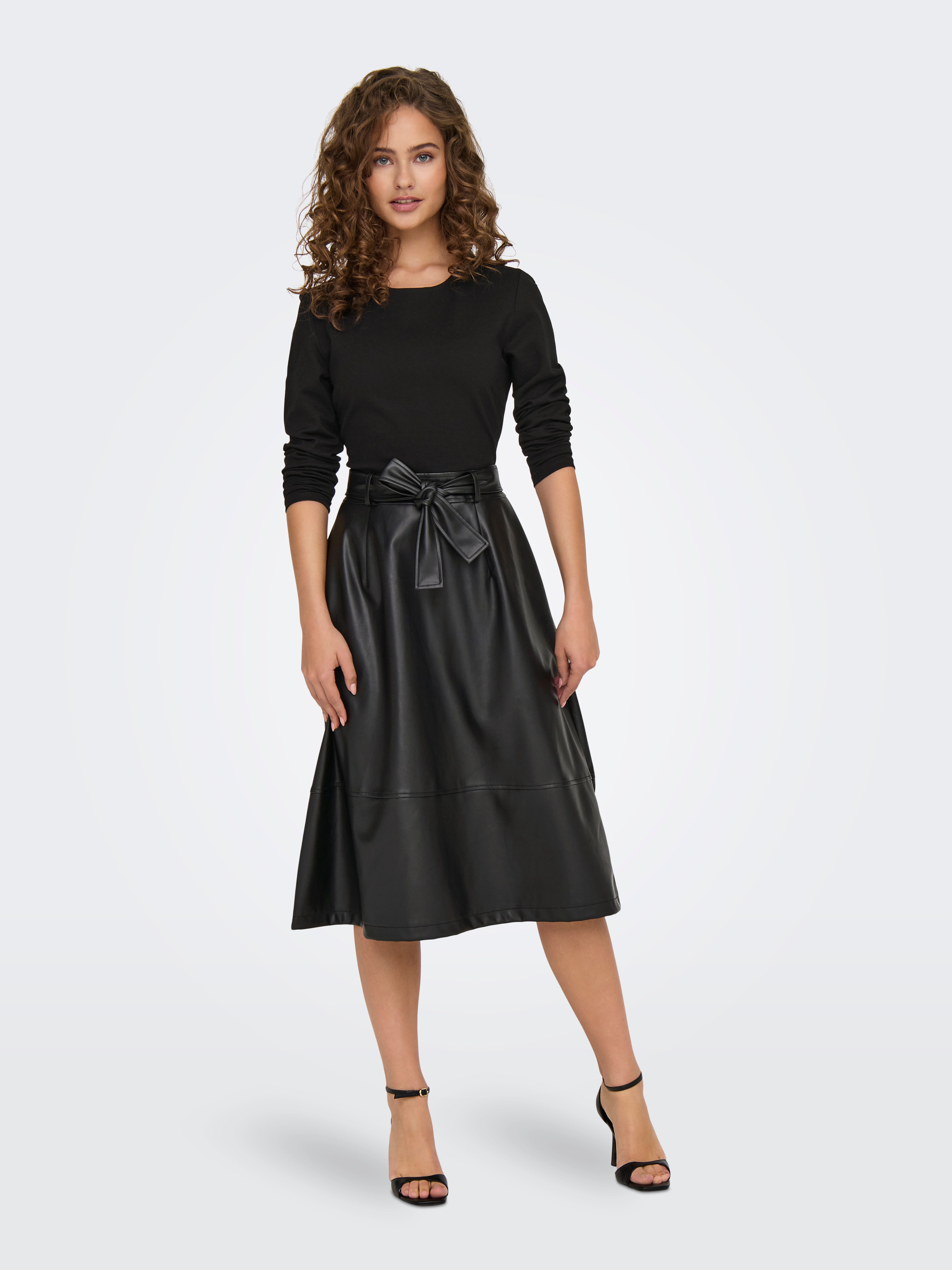 ONLMADDIE Kurzes Kleid Black