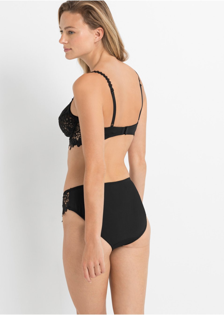 Soutien-gorge avec armatures
