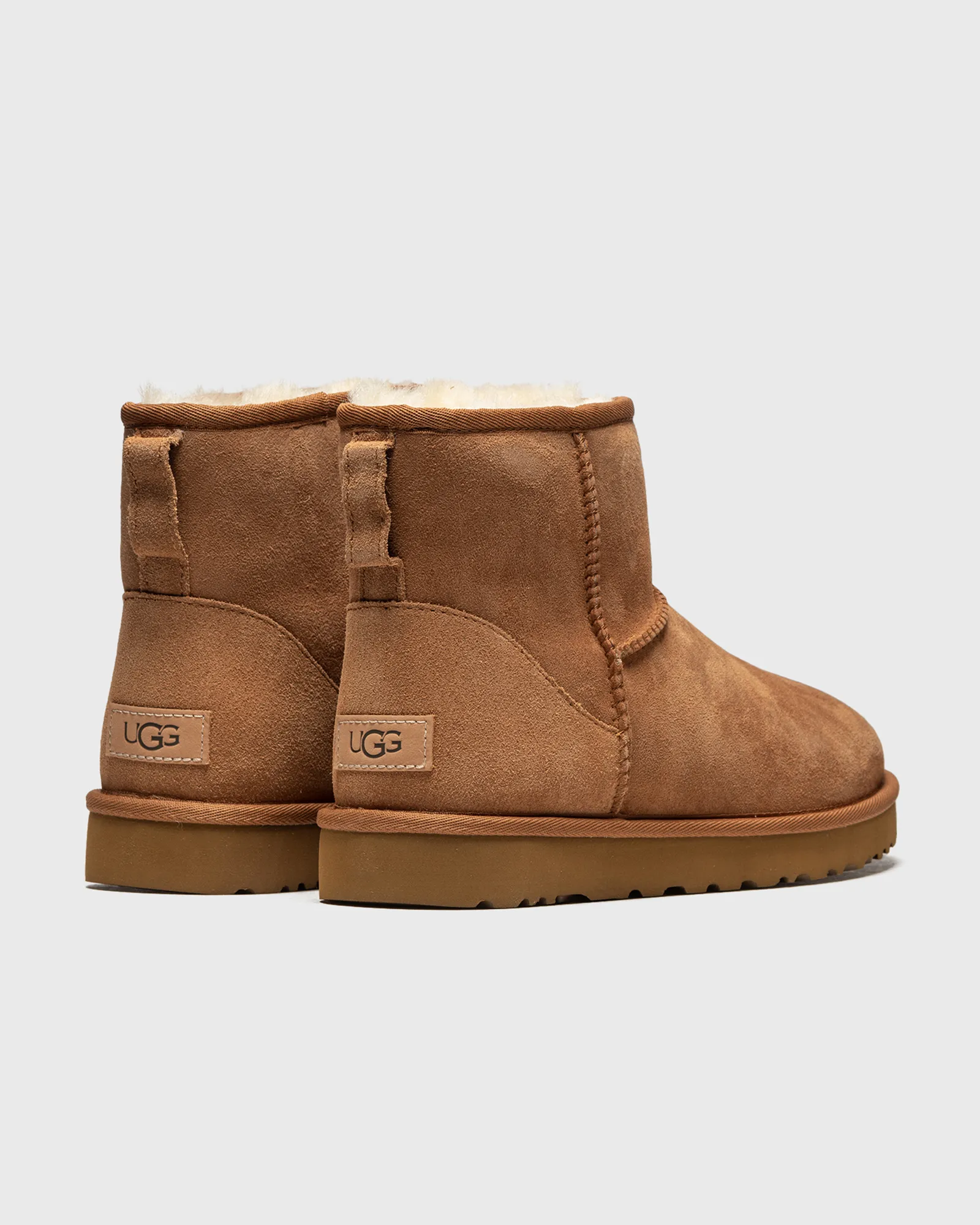 UGG CLASSIC MINI