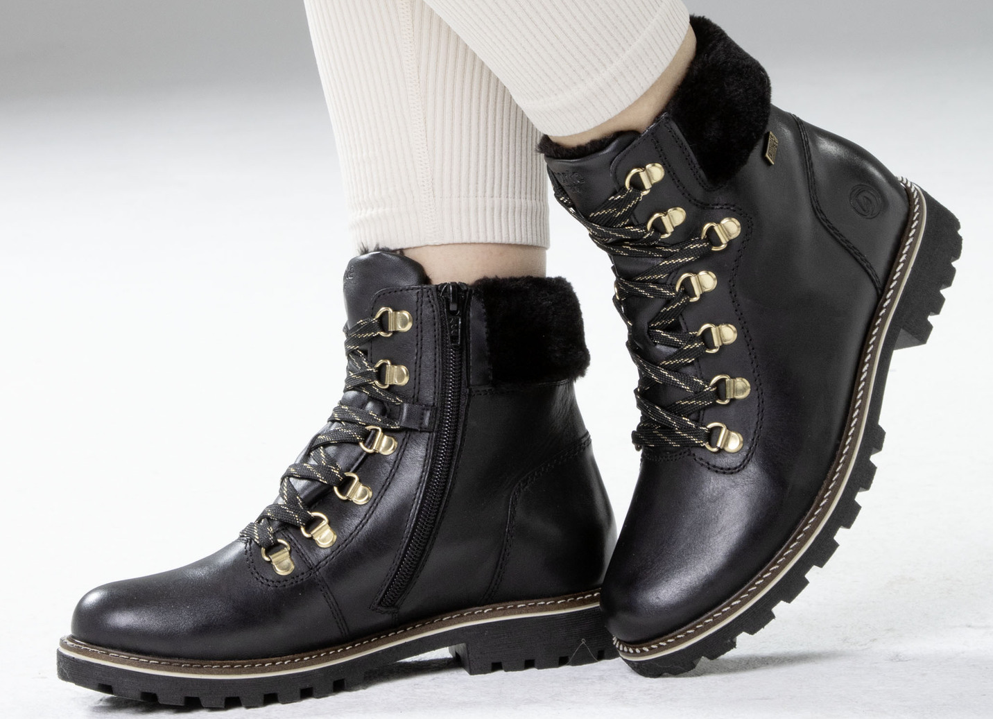 Remonte Schnür-Stiefelette mit Plüschkragen