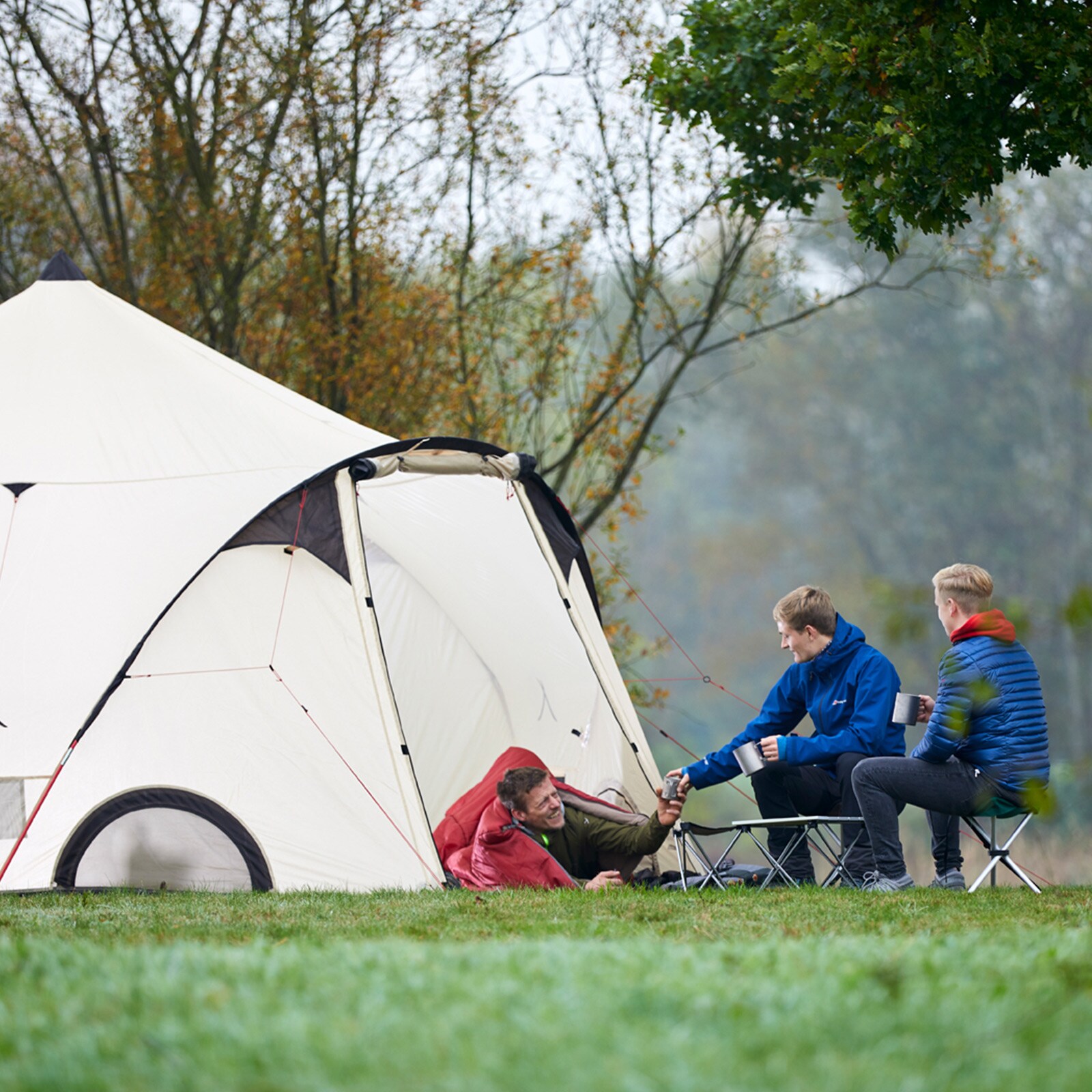 GRAND CANYON Black Knob 10 Personen Tepee Zelt Familien Gruppen Zelt Tipi Wigwam Farbe: Mojave Desert