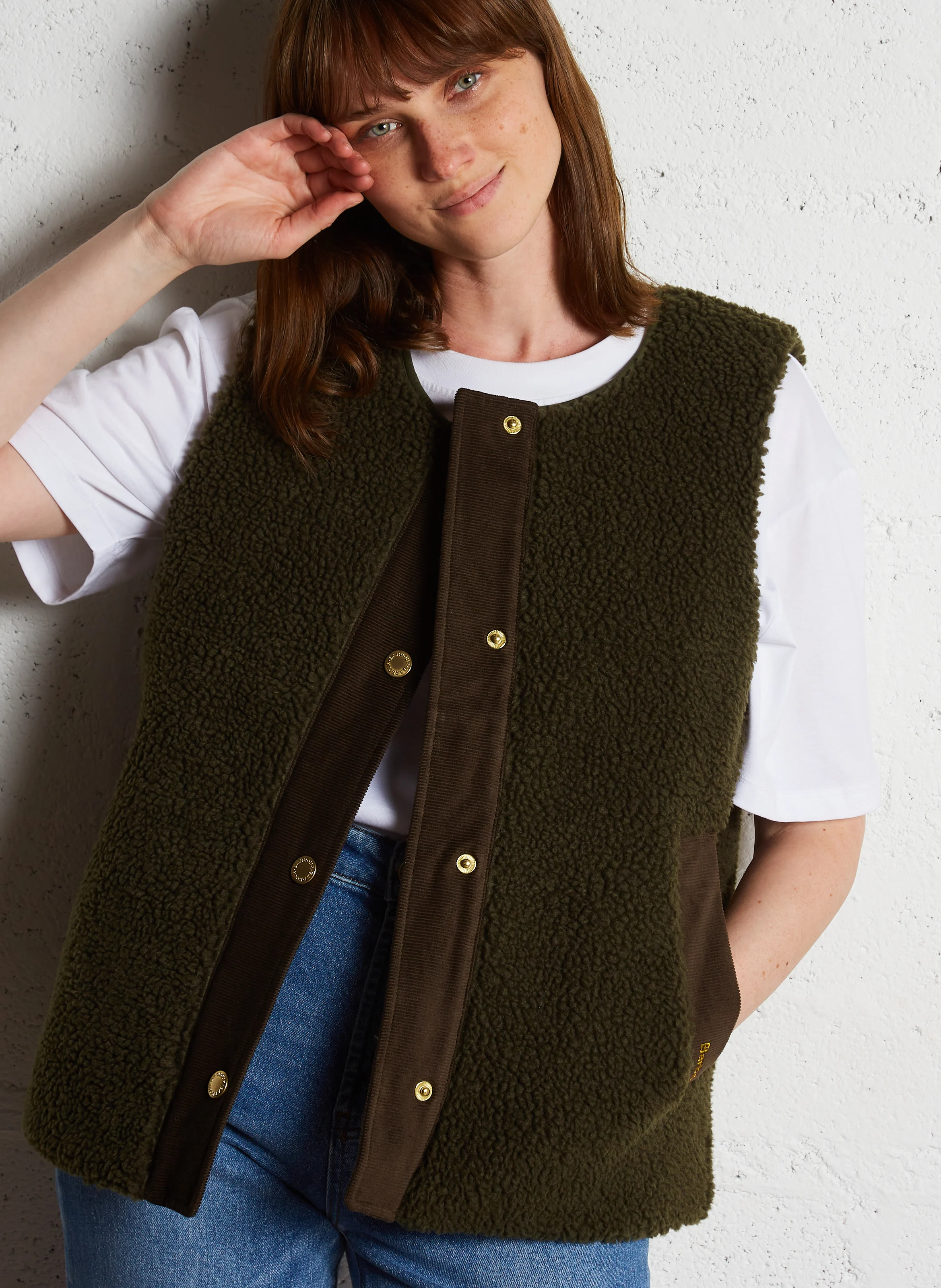DULSIE - Gilet col rond en fourrure teddy | Kaki