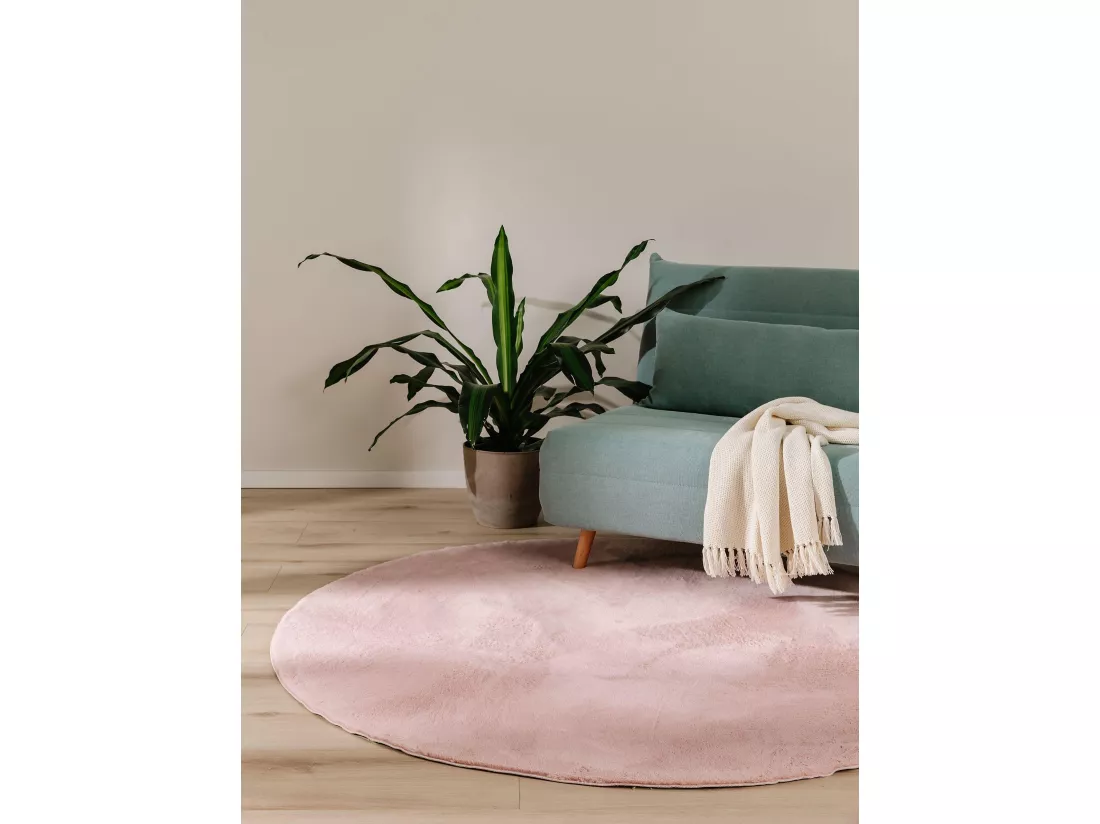 Tapis en fausse fourrure Furry Rose ø 160 cm rond
