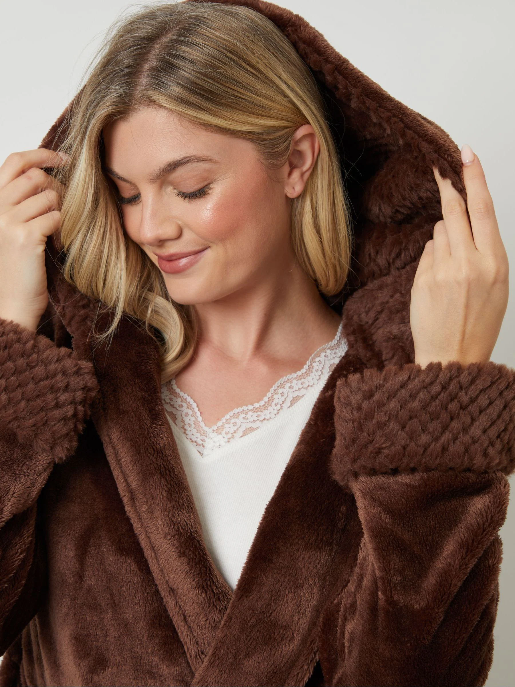 Bruin - Threadbare Cosy Faux Fur Trim Dressing Gown