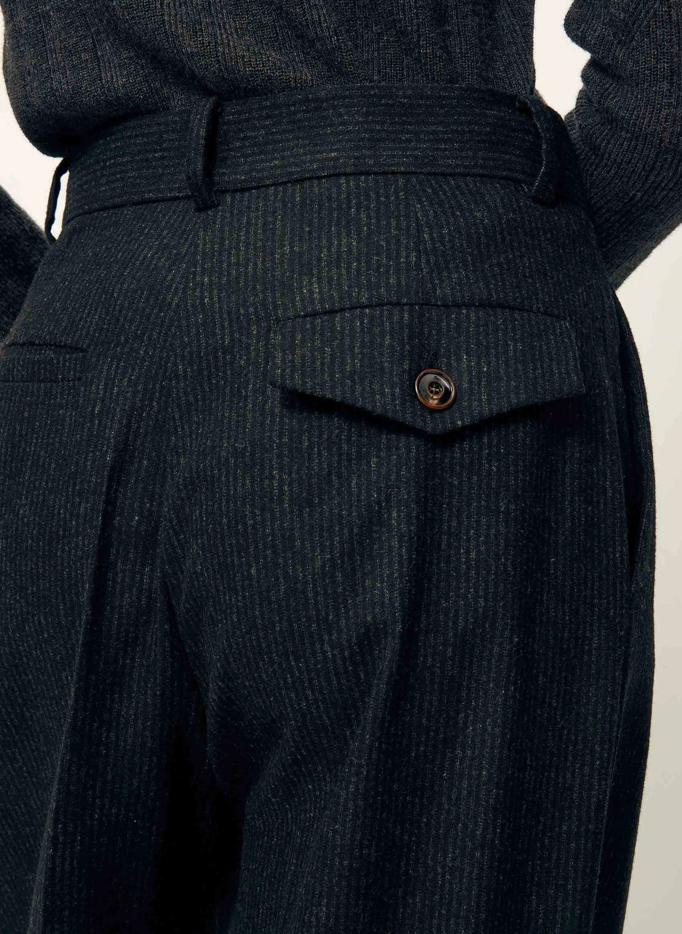 EMILIO - Pantalon droit en laine mélangée rayé | Noir
