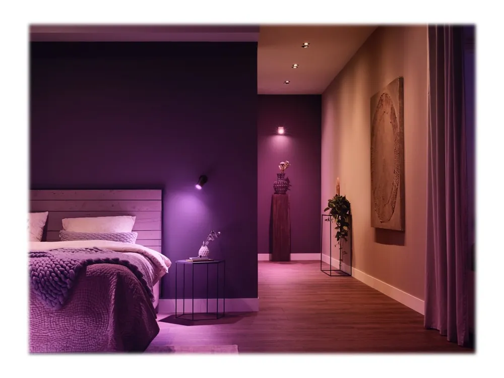 Philips Hue White and Color Ambiance - LED-lyspære - GU10 - 5 W (tilsvarende 35 W) - klasse G - 16 millioner farver - 2000-6500 K (pakke med 3)
