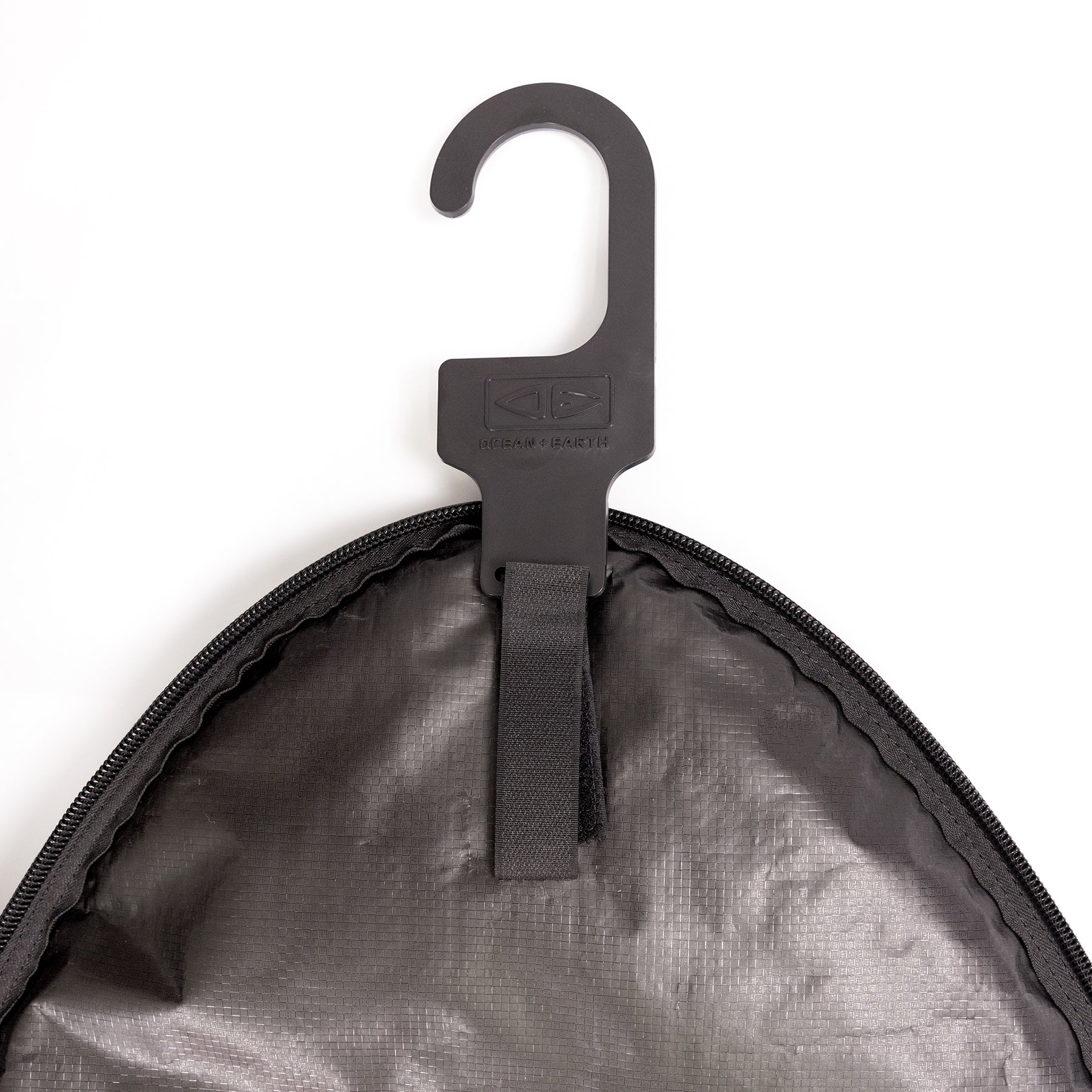 Ocean and earth APEX Fish / Short Travel Cover / Housse de surf - 3 Planches avec Roulettes Black