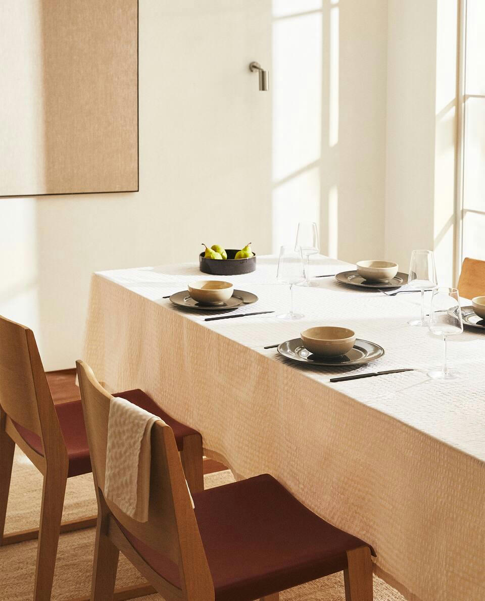 TOALHA DE MESA LISTRADA