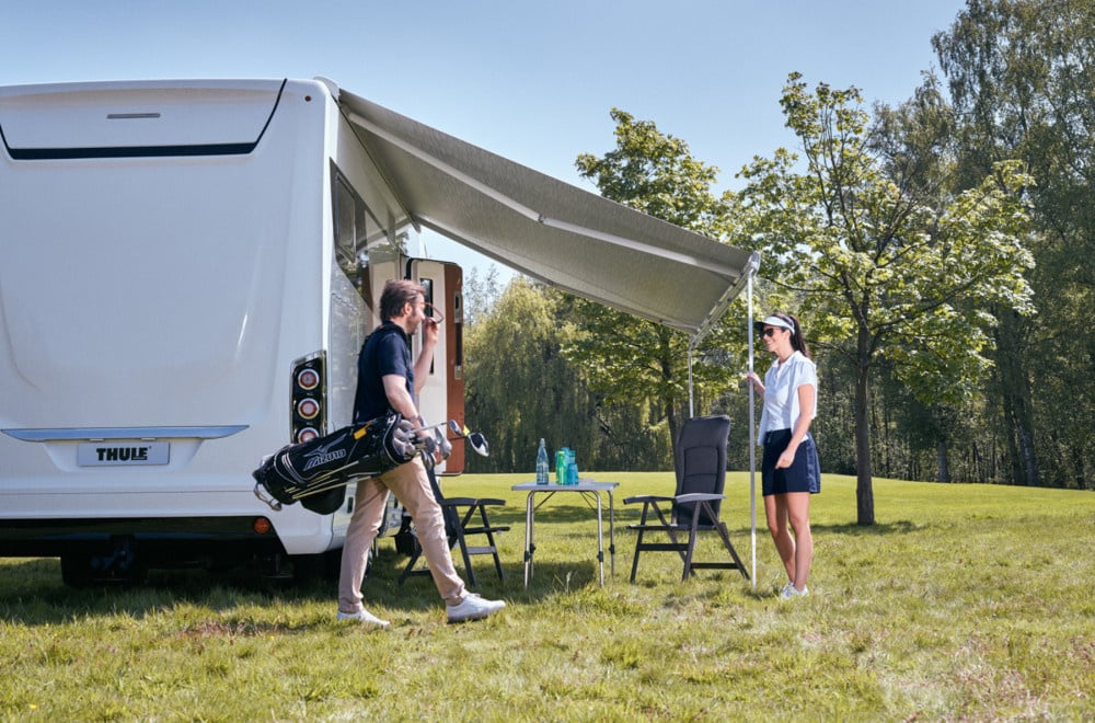 Thule 9200 aluminium 600 Mystic Grey cassetteluifel