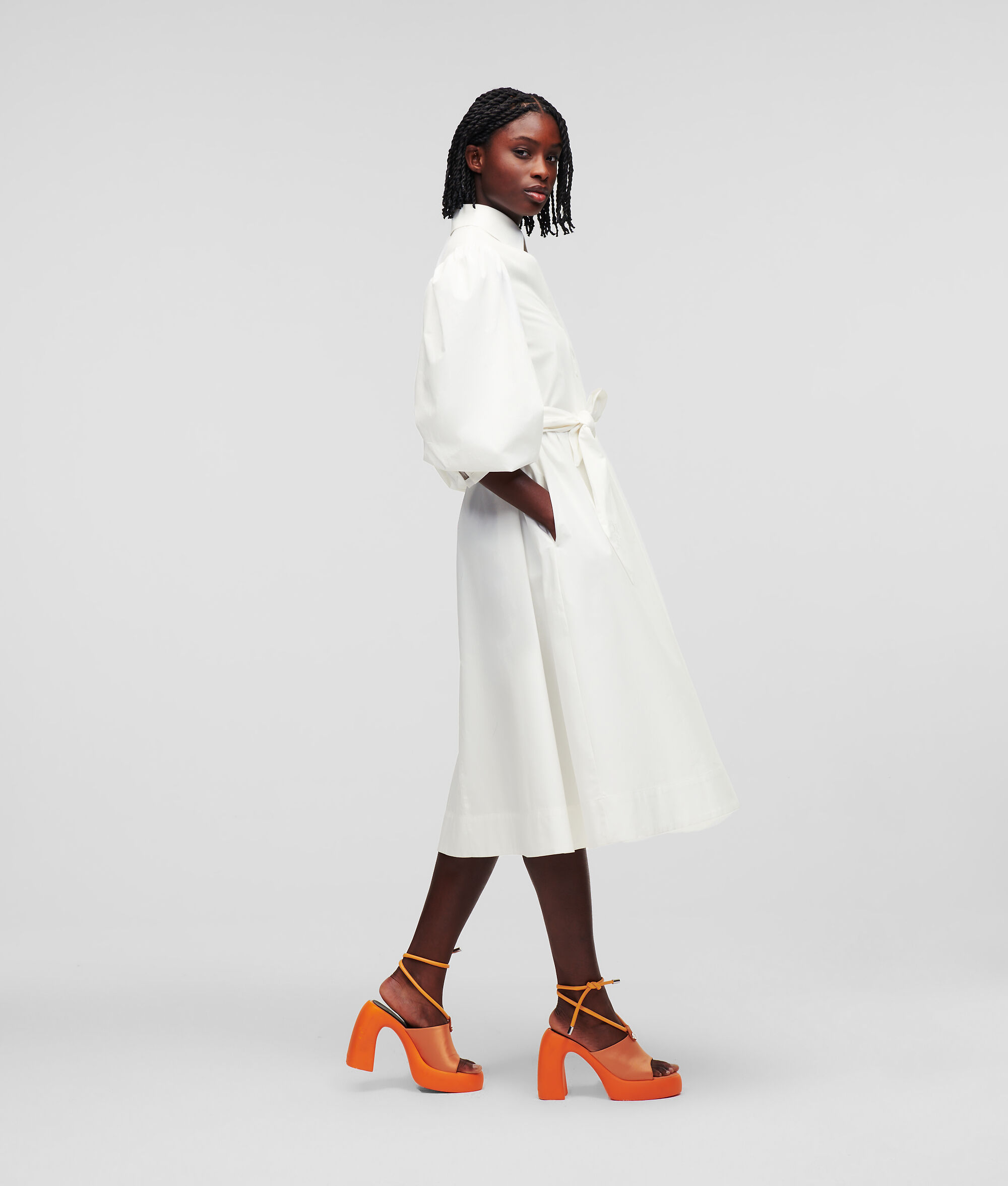 ROBE CHEMISE À MANCHES BOUFFANTES SÉLECTIONNÉE PAR HUN KIM