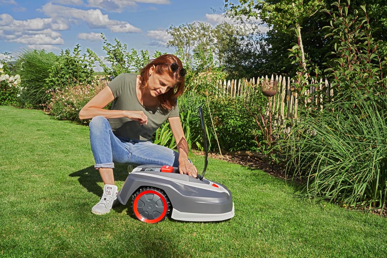 AL-KO Mähroboter Robolinho® 550W, Schnittbreite 20 cm, Li-Ion-Akku 20 V/2,5 Ah, für Flächen bis 550 m², max. Steigfähigkeit 45%, sehr leise 60 dbA