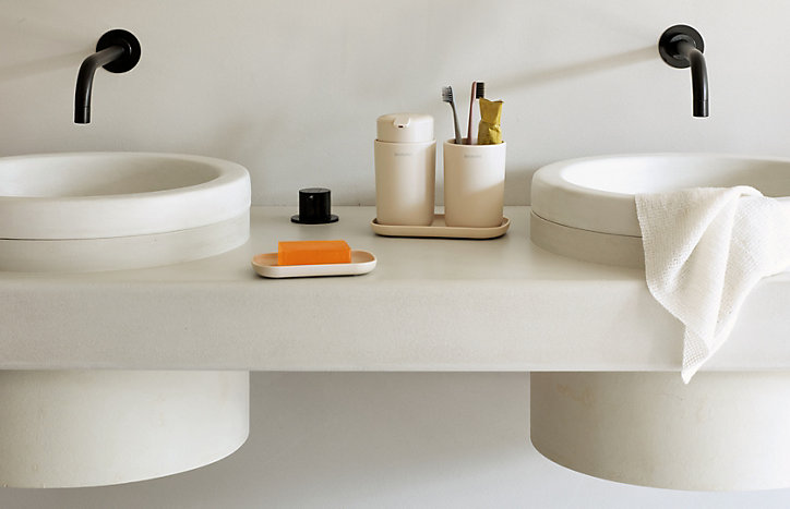 Lot de 3 accessoires salle de bains avec plateau + gobelet + distributeur de savon, beige, Brabantia ReNew