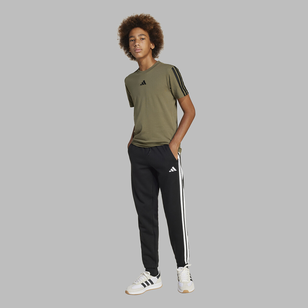 Roupas esportivas Adidas<br>Calças de corrida